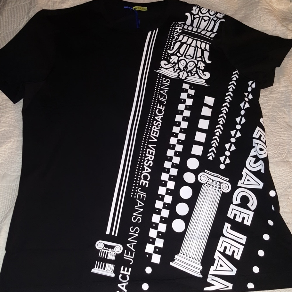 Versace boutique Tee